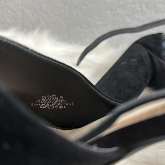 Jessica Simpson Brand New Velvet Platforms - Picture 8 of 9